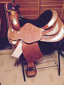 Circle Y Western Pleasure Equitation Show 16 inches Saddle