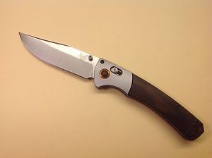 Benchmade Crooked River Wood CPM-S30V Stahl Axis Taschenmesser