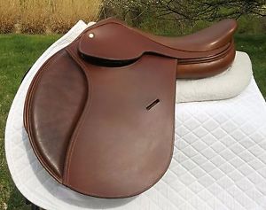 Gorgeous 17" Med Britannia Bolton English Show Saddle Hunter Jumper M England MW