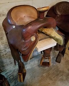 Wes Beaty # 89032 Custom Made Roping Saddle - In Excellent Condition!