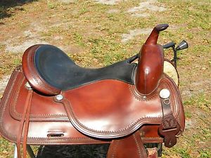 CIRCLE Y FLEX LITE WESTERN PLEASURE SADDLE - 17" - NICE