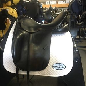 HOLD: Used Trilogy Verago Elite Dressage Saddle - Size 19" - Black