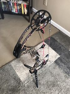 Matthews Monster Chill SDX - PINK / Lost Camo 50lbs - Excellent Used Condition!