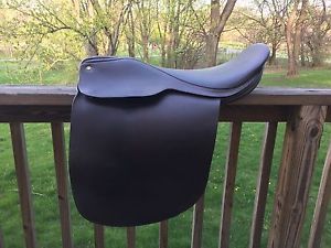 Shively 2000 Saddleseat Show Saddle 22"