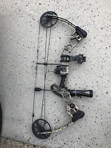 2016 mathews mission hype DT! Comes with Comes with release, arrows, quiver!