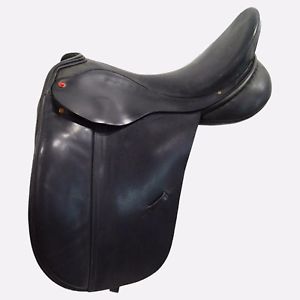 Used Albion SLK Dressage Saddle 18″ Seat in Black, Wide Tree