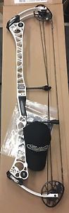 NEW 2017 MATHEWS TRX 7 WHITE TARGET BOW 30" DRAW 60# RIGHTHAND