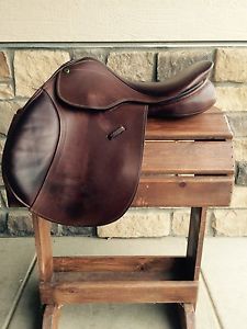 Used County Stabilizer Jumping Saddle 16.5" Seat NSR