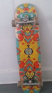 Comet Manifest v2 Complete Skateboard