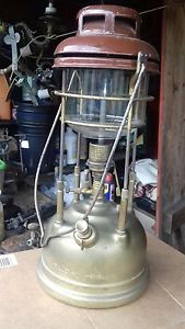 Tilley lamp with self lighter ignition rare wee lamp.i think BR Lamp...