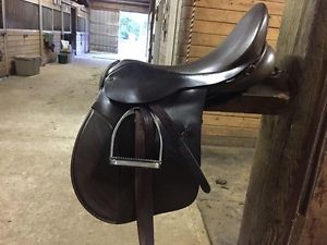 18" Brown JRD All-Purpose Leather Saddle