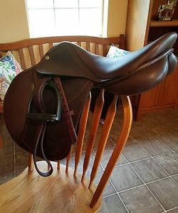 18" Marcel Toulouse Denise Professional w/ Genesis close contact saddle