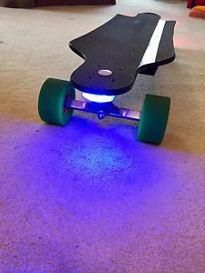 Metroboard Electric Longboard/Skateboard (Stealth Edition) 15 Mile Battery