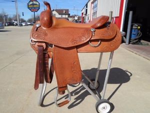 Bob's Custom Western / Reining Saddle in Excellent Condition