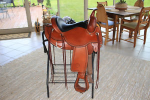 Circle y Omaha flex 2 wide tree saddle size 15 "excellent condition"