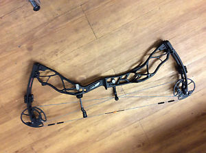 Used Elite Option 6 Compound Bow, 29" DRAW, 70#, Black