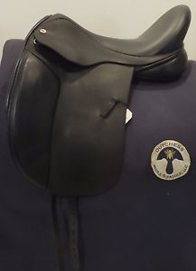 BLACK COUNTRY 17.5" MW DRESSAGE SADDLE 0502