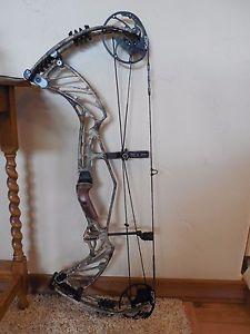 Hoyt Pro Defiant Bow, #3 cam, 60-70#, Realtree Xtra Camo, 28-30" draw, RH