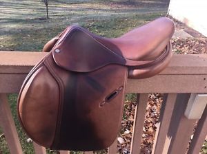 2009 Arc De Triomphe Close Contact Jumping Saddle 16.5 16 1/2