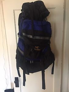 Arc'teryx Bora 80  Hiking Backpack Blue Size Large