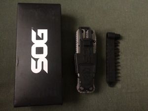 Sog Powergrab multi tool/bitkit + Sog Quake XL