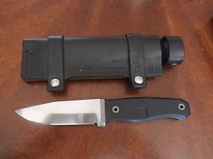 Rob Bayley S-4 survival knife Bear Grylls sheath