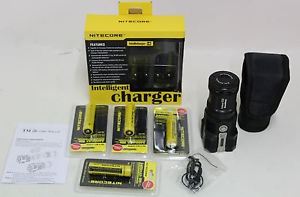 BNIB NITECORE TM26 3800 Lumen Tiny Monster Flashlight 4x Batteries Charger Set