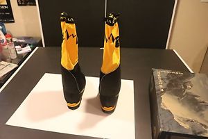 La Sportiva Men's Olympus Mons Evo Mountaineering Boot - 47. New with box.