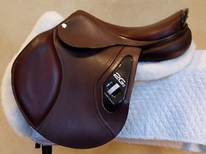 2016 2GS CWD **NEW** - 17.5", 3C w/ carrying bag & new stirrups!!!!