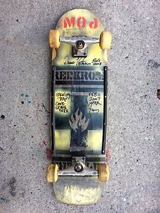 DUANE PETERS RED KROSS BLACK LABEL PERSONAL SKATEBOARD 2007 WATCH VIDEO HERE !!!