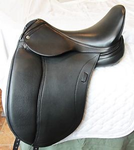 Schleese Obrigado 18” Dressage Saddle