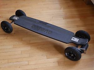 Evolve Electric Skateboard 2in1 Carbon Series - All terrain and Street wheels