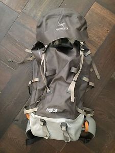 arcteryx naos 55 excellent condition