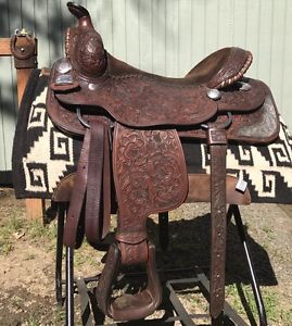 Broken Horn Saddle