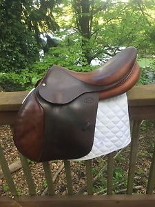 Devoucoux Biarritz 17 inch Saddle