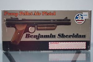 VINTAGE BENJAMIN SHERIDAN AIR PISTOL HB-17 H9A SERIES WITH BOX AND MANUAL