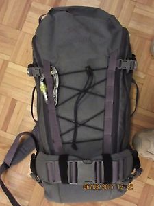 ARCTERYX LEAF ASSAULT PACK 30 LIKE NEW WITH TAGS