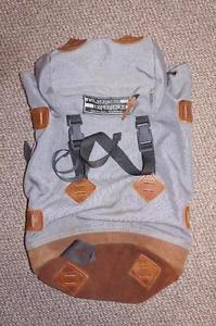 VINTAGE WILDERNESS EXPERIENCE LEATHER & CANVAS BACKPACK - BAG PACK MADE USA GRAY