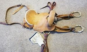 Saddle bronc saddle