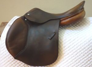 Amerigo Close Contact Jump Saddle