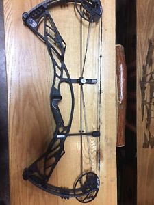 Hoyt Defiant 30 Bow