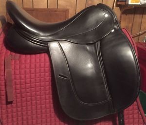 Frank Baines Aires DeHaute, Equine Inspired Dressage Saddle