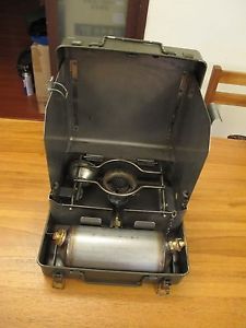 BRITISH No.12 Stove cooker  The stove in working and good condition