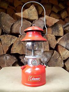 VINTAGE COLEMAN 09-1958 "STUNNING" CONDITION 200A RED LANTERN-USED JUST A TOUCH!