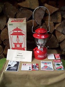 VINTAGE COLEMAN 200A "NEVER USED" LANTERN- 02/1973 W/NICE ORIG BOX & PPRWK-WHEW!