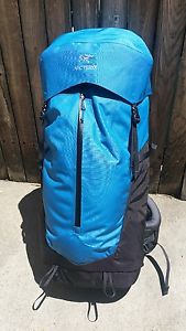 BARELY USED ARC'TERYX ARCTERYX BORA 50 AR BACKPACK AWARD WINNING SZ M/REG