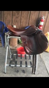 18" Medium Tree Pessoa Legacy monoflap XC saddle