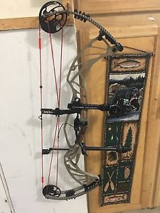 2017 Hoyt Pro Defiant 34